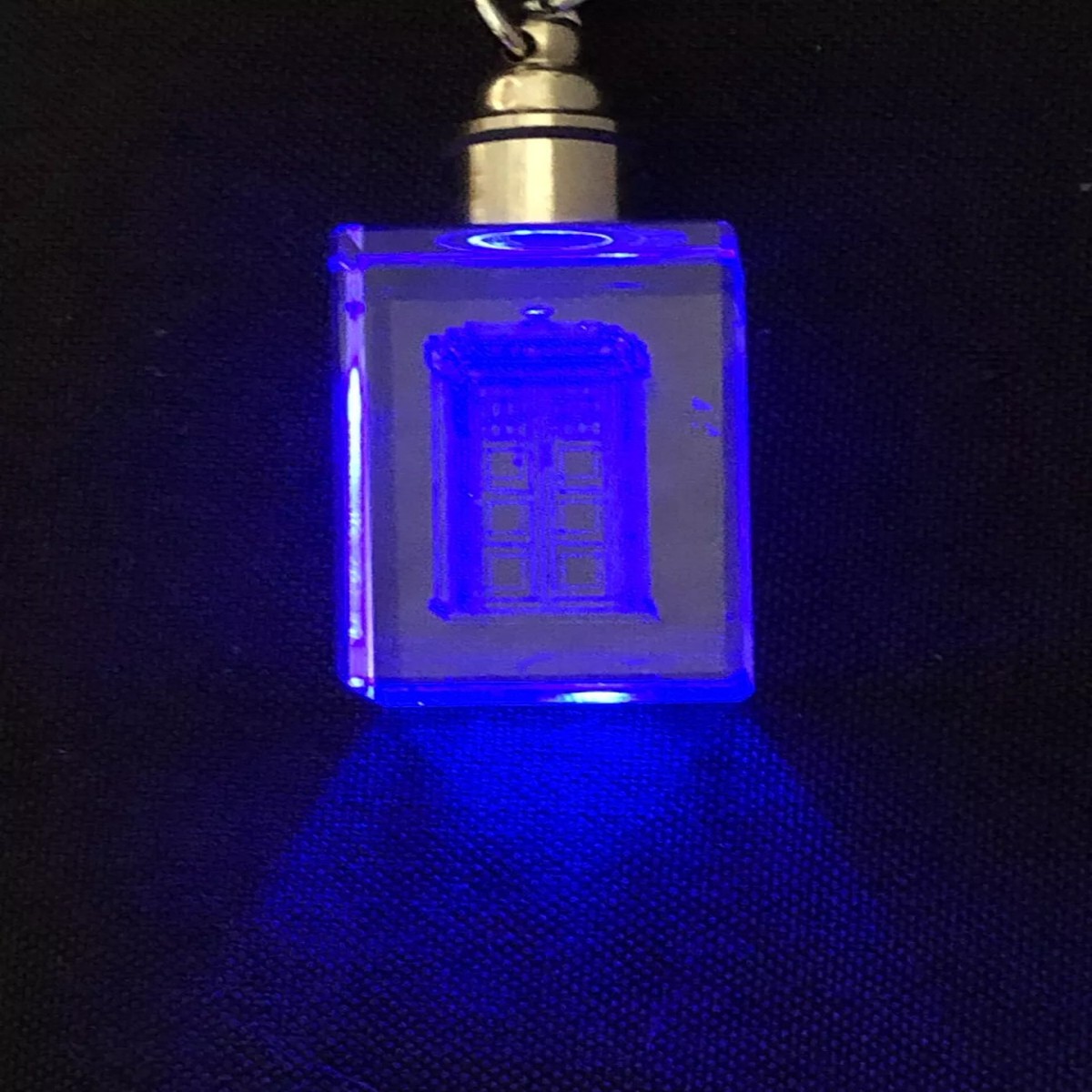 Doctor Who MOVIE TARDIS Laser Etched Light-Up Keyring by Product Enterprise (100% Working)